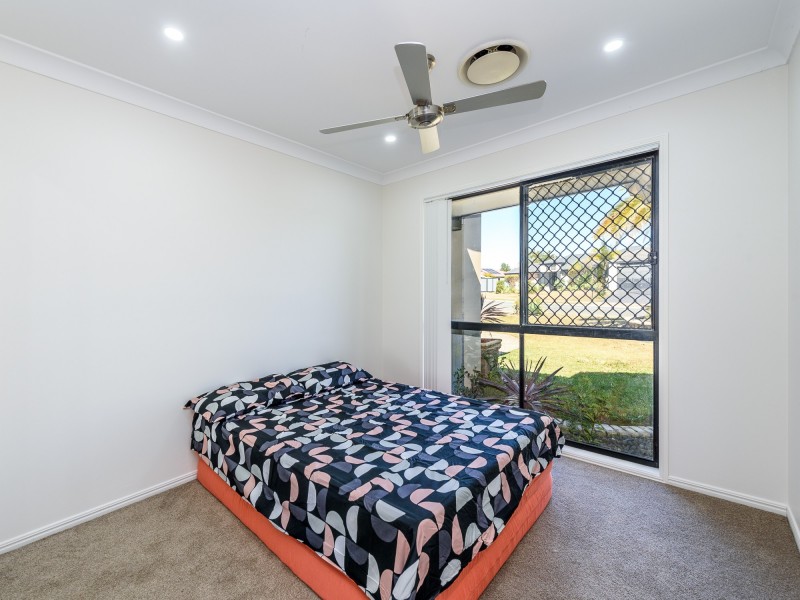 30 Palmerston Drive, Oxenford QLD 4210