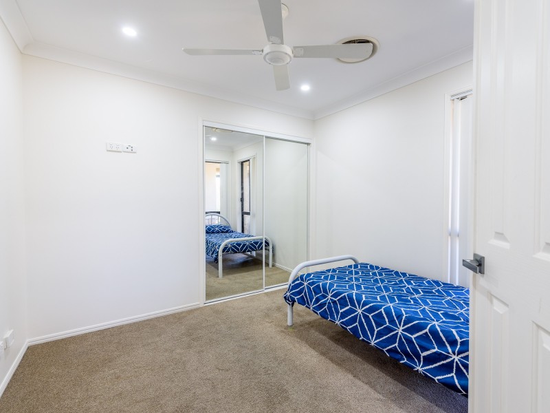 30 Palmerston Drive, Oxenford QLD 4210