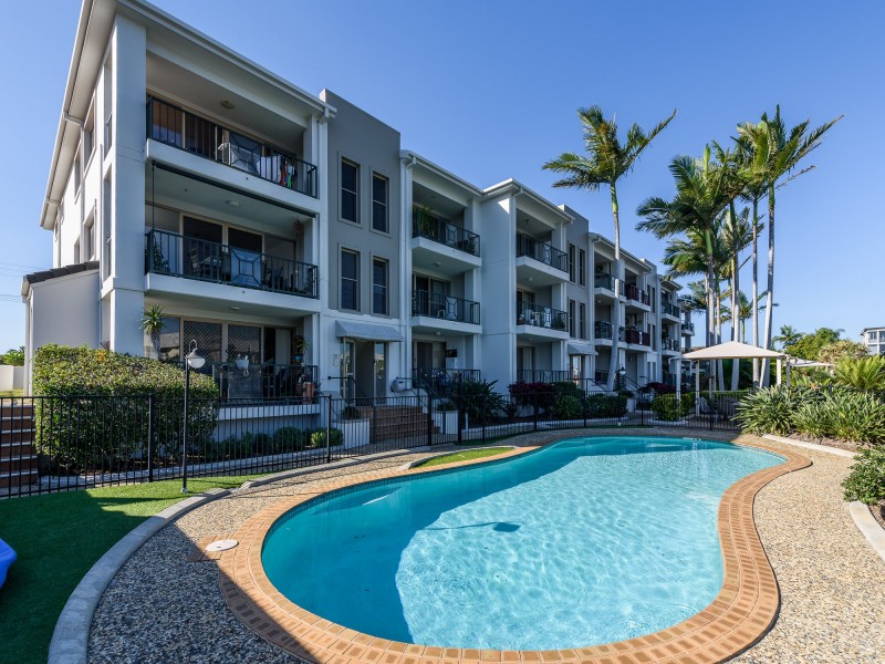 5/14-18 Jennifer Avenue, Runaway Bay QLD 4216