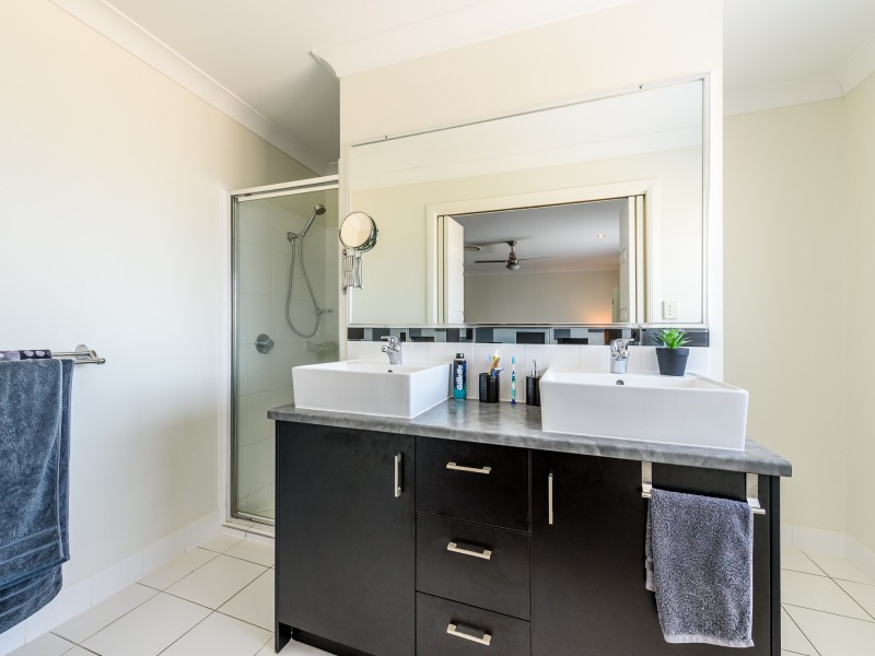 9 Annabelle Crescent, Upper Coomera QLD 4209