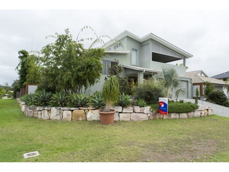 15 Villanova Avenue, Oxenford QLD 4210