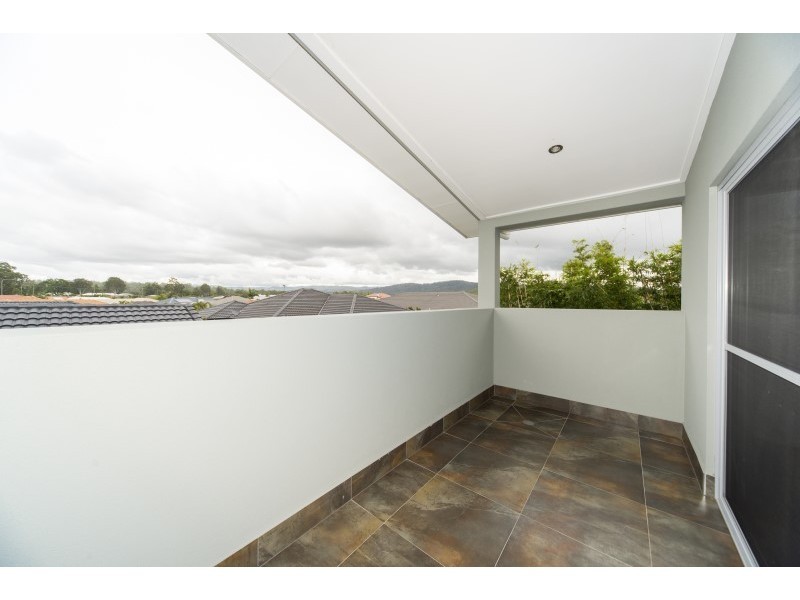 15 Villanova Avenue, Oxenford QLD 4210