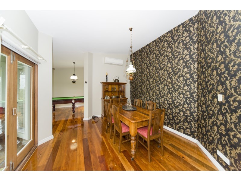 15 Villanova Avenue, Oxenford QLD 4210