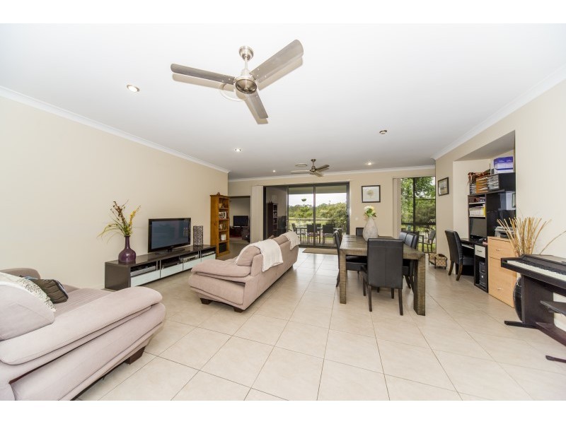 2 Settlers Avenue, Upper Coomera QLD 4209