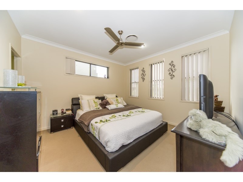 2 Settlers Avenue, Upper Coomera QLD 4209
