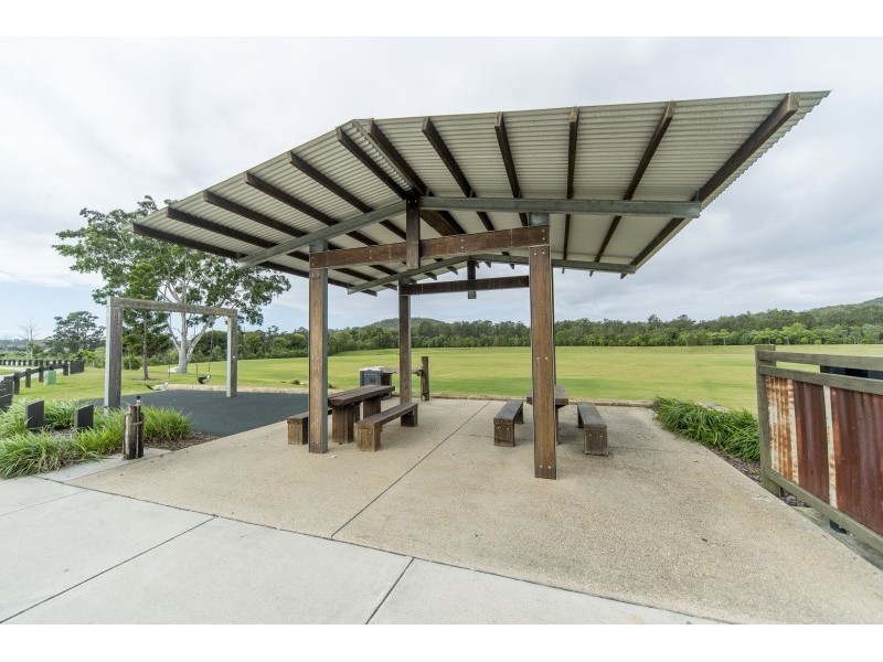 2 Settlers Avenue, Upper Coomera QLD 4209