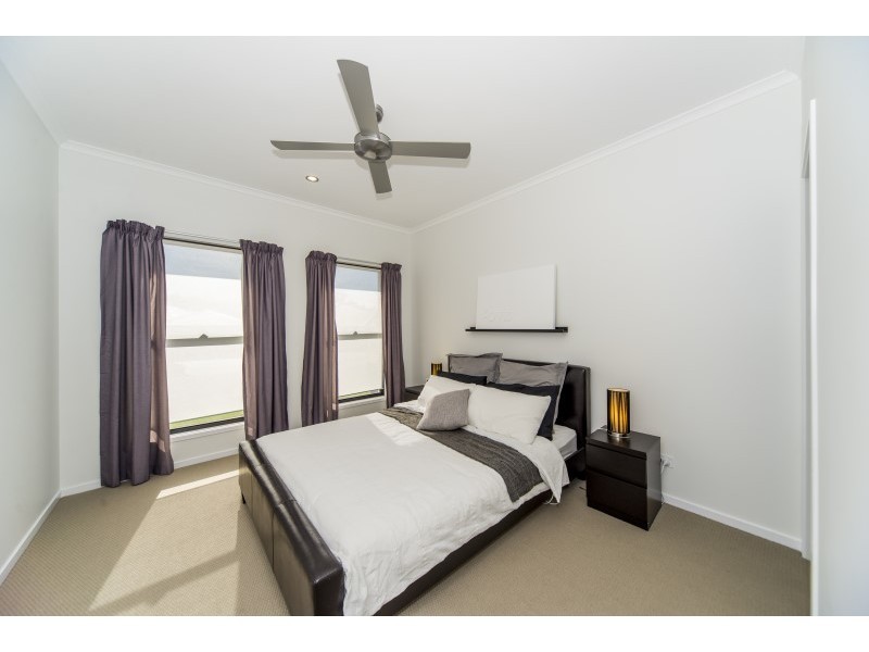 16 Wolseley Way, Upper Coomera QLD 4209