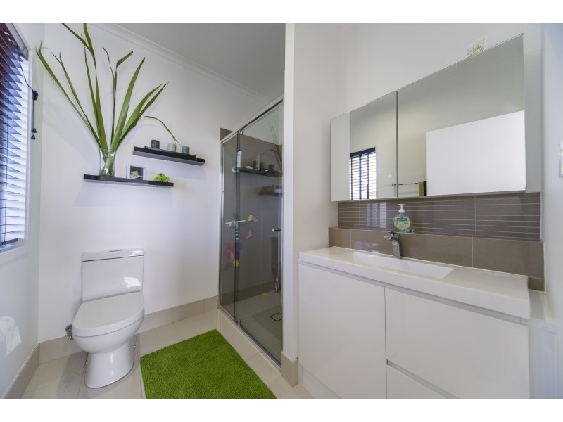16 Wolseley Way, Upper Coomera QLD 4209
