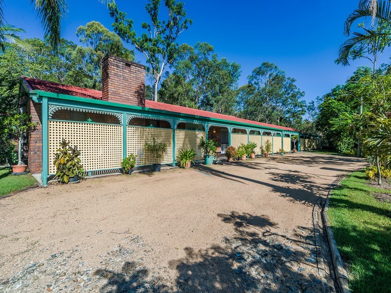 31 Helensvale Road, Helensvale QLD 4212