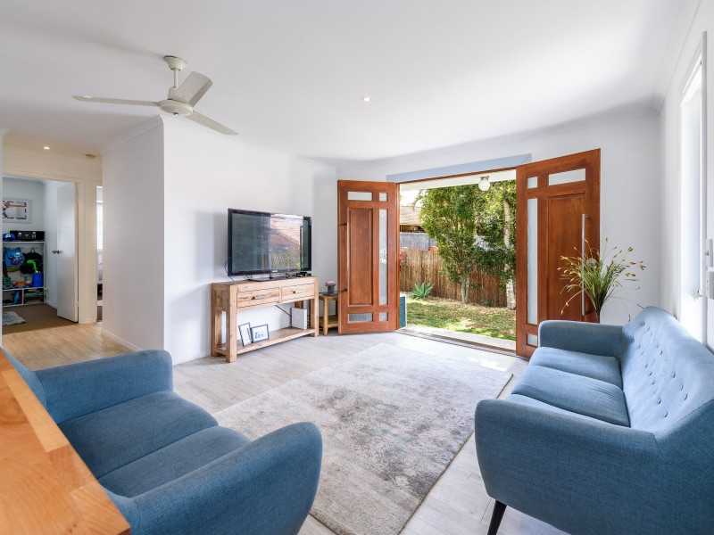 1/9 Theatre Street, Oxenford QLD 4210