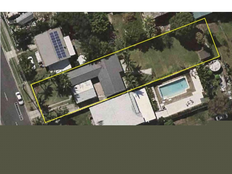 33 Ashbourne Terrace, Biggera Waters QLD 4216
