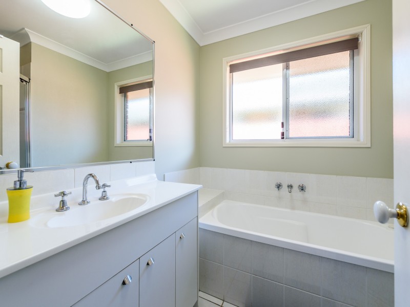 14 Reedmans Road, Ormeau QLD 4208