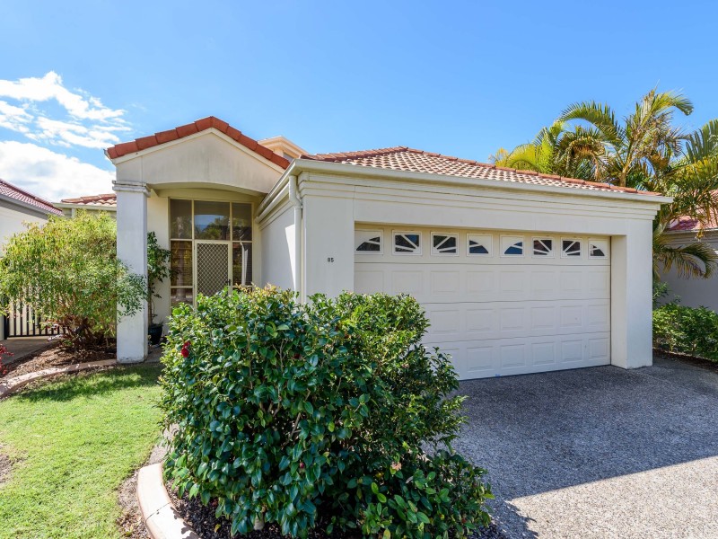 85/76 Bayview Street, Runaway Bay QLD 4216