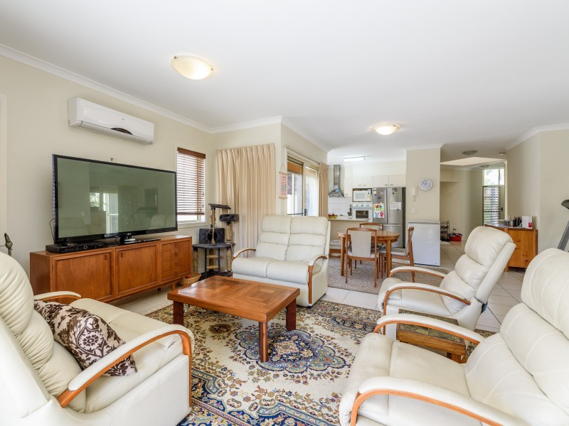 85/76 Bayview Street, Runaway Bay QLD 4216