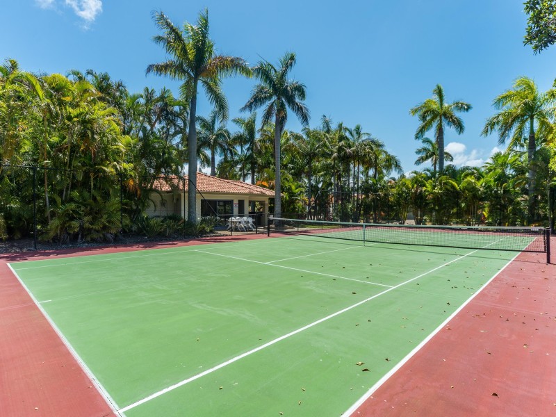 85/76 Bayview Street, Runaway Bay QLD 4216