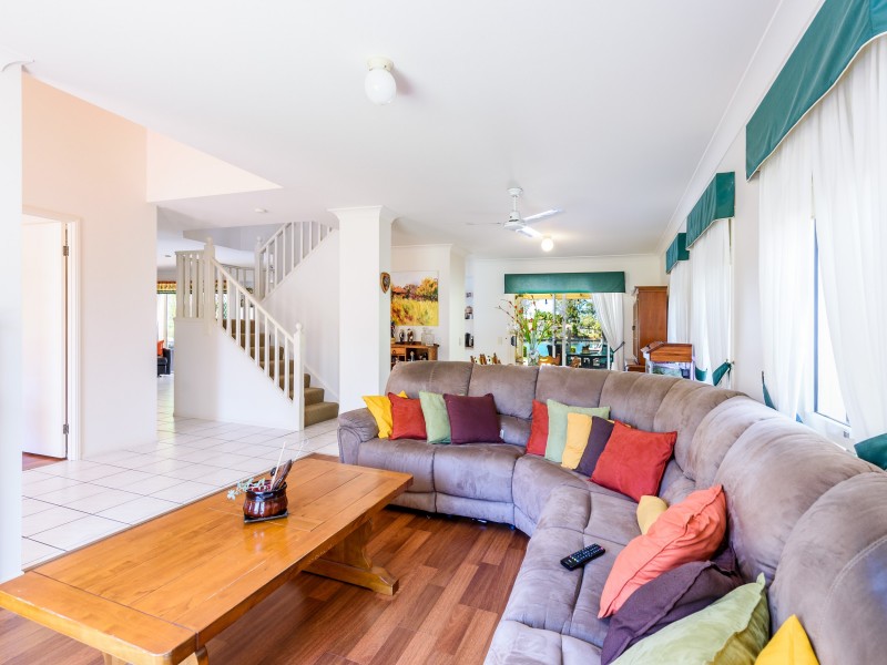 64 Burrendong Road, Coombabah QLD 4216