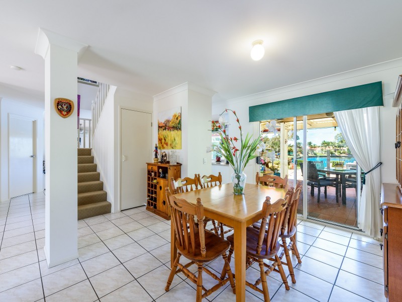 64 Burrendong Road, Coombabah QLD 4216