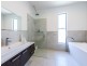 9 Plover Avenue, Paradise Point QLD 4216