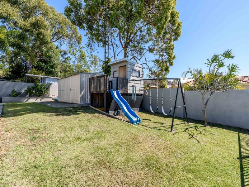 14 Pearson Close, Arundel QLD 4214