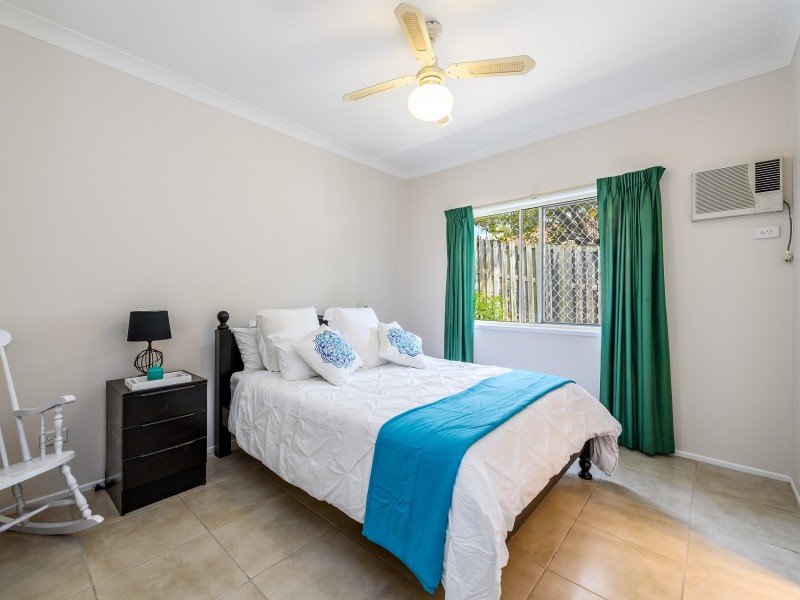 21 Papara Street, Pacific Pines QLD 4211