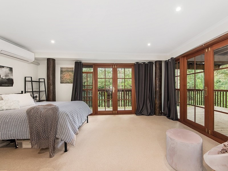 1206 Tamborine Oxenford Road, Wongawallan QLD 4210