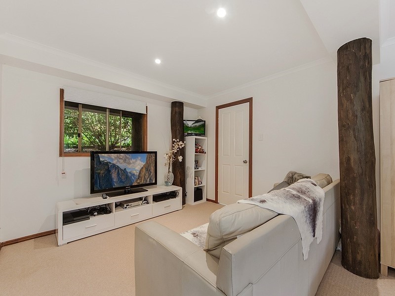 1206 Tamborine Oxenford Road, Wongawallan QLD 4210