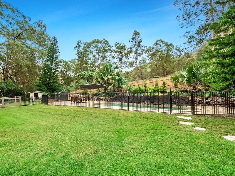 1206 Tamborine Oxenford Road, Wongawallan QLD 4210