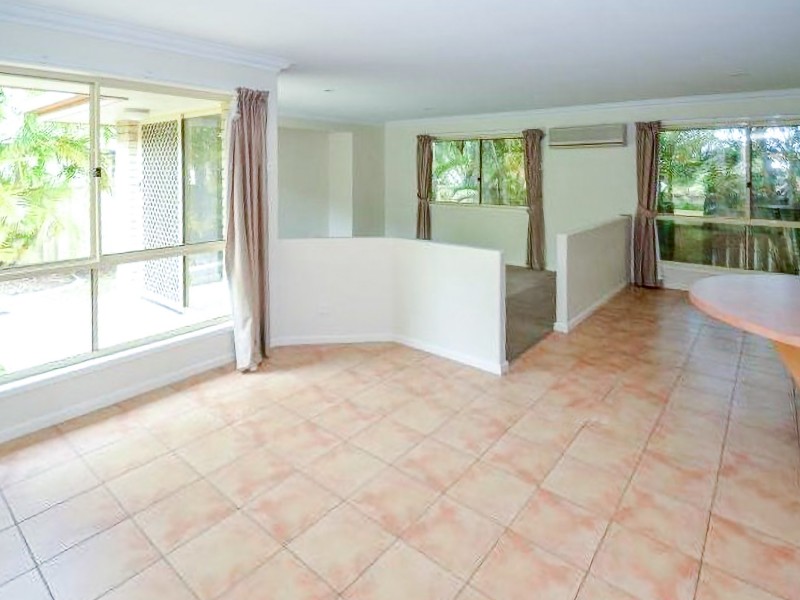 5 O’Brien Court, Arundel QLD 4214