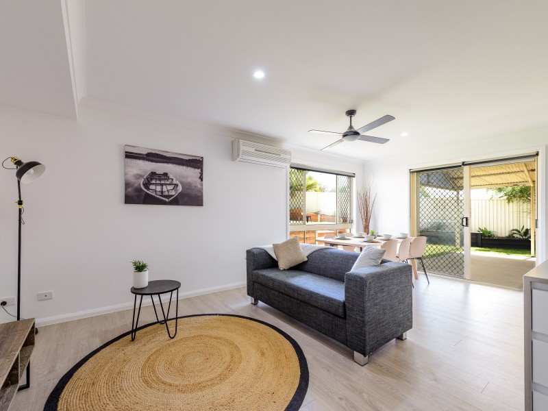 207 Mildura Drive, Helensvale QLD 4212