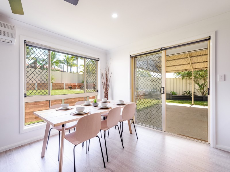 207 Mildura Drive, Helensvale QLD 4212