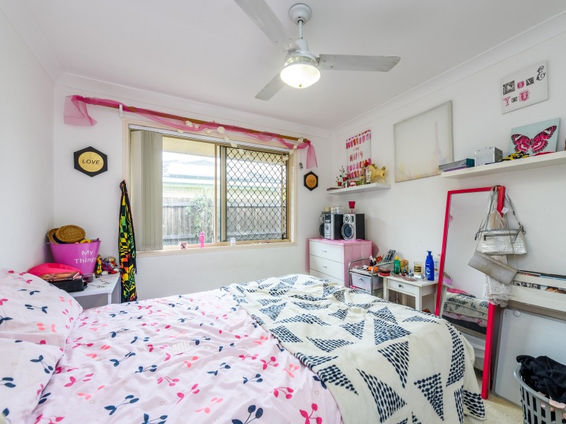 105 Henry Cotton Drive, Parkwood QLD 4214