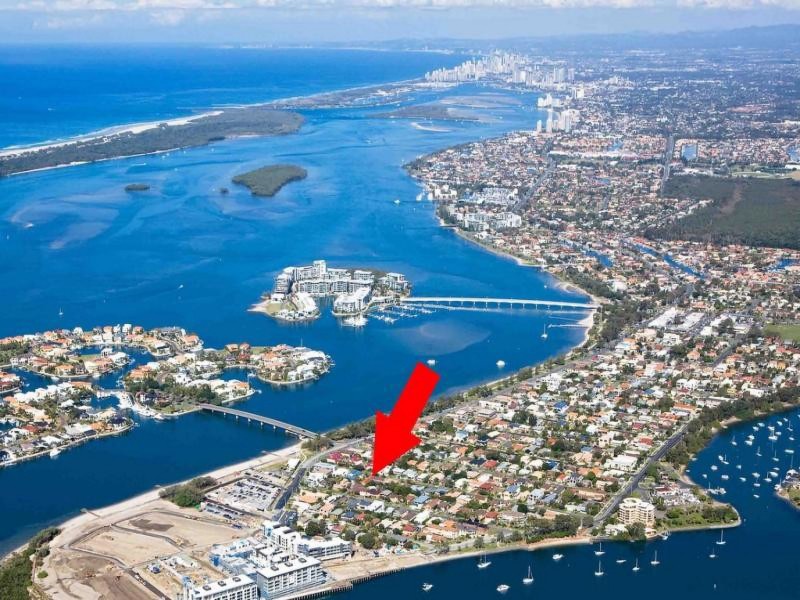 15 Shoveller Avenue, Paradise Point QLD 4216