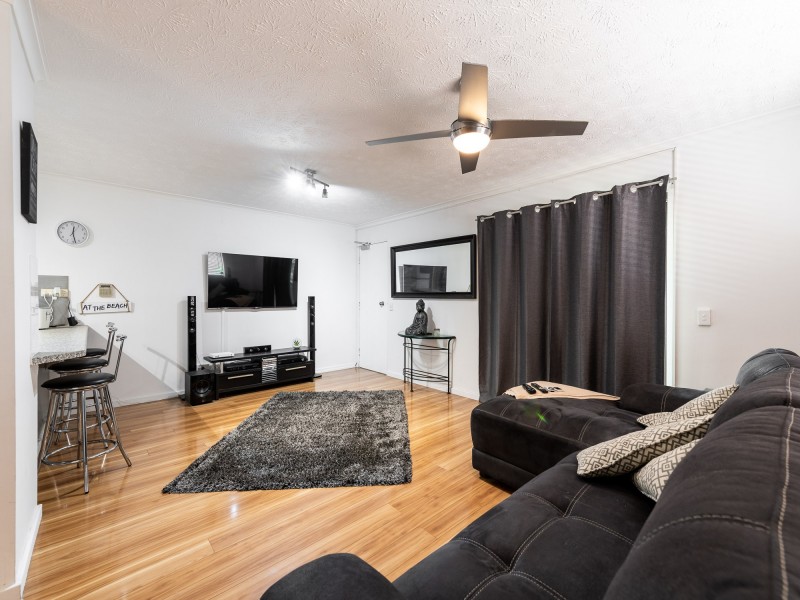 1/16 Madang Crescent, Runaway Bay QLD 4216