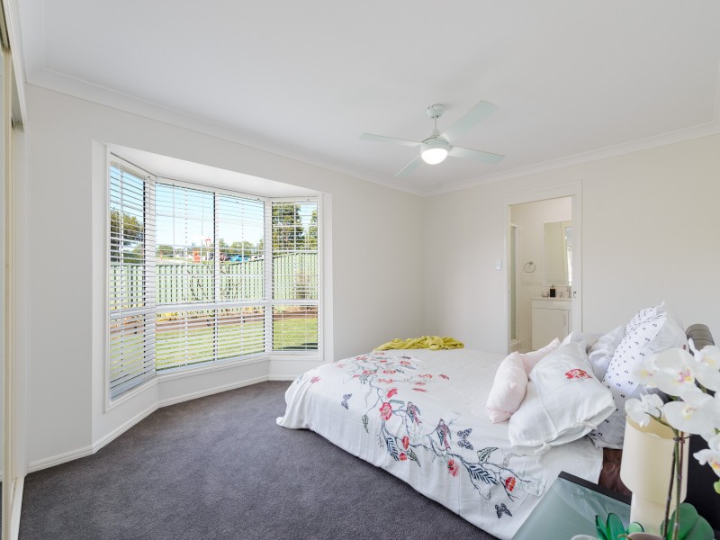 2 Guy Lane, Oxenford QLD 4210