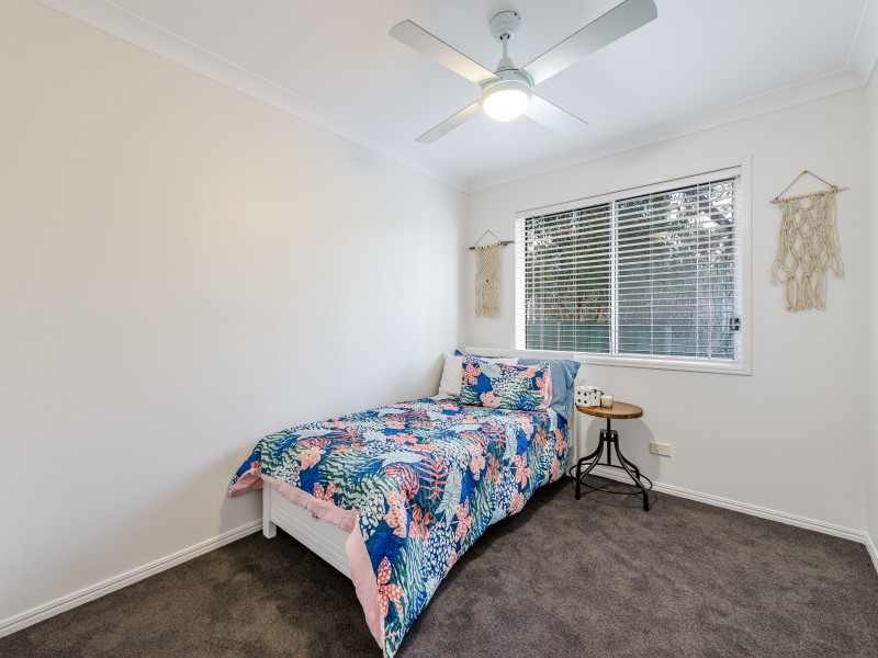 2 Guy Lane, Oxenford QLD 4210