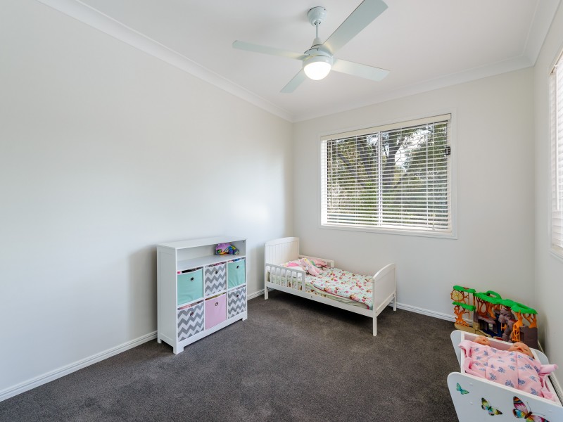 2 Guy Lane, Oxenford QLD 4210