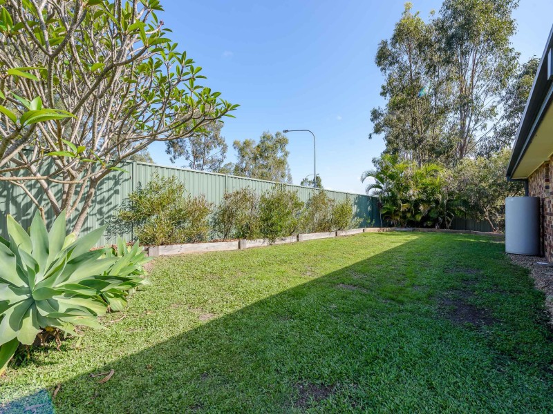 2 Guy Lane, Oxenford QLD 4210