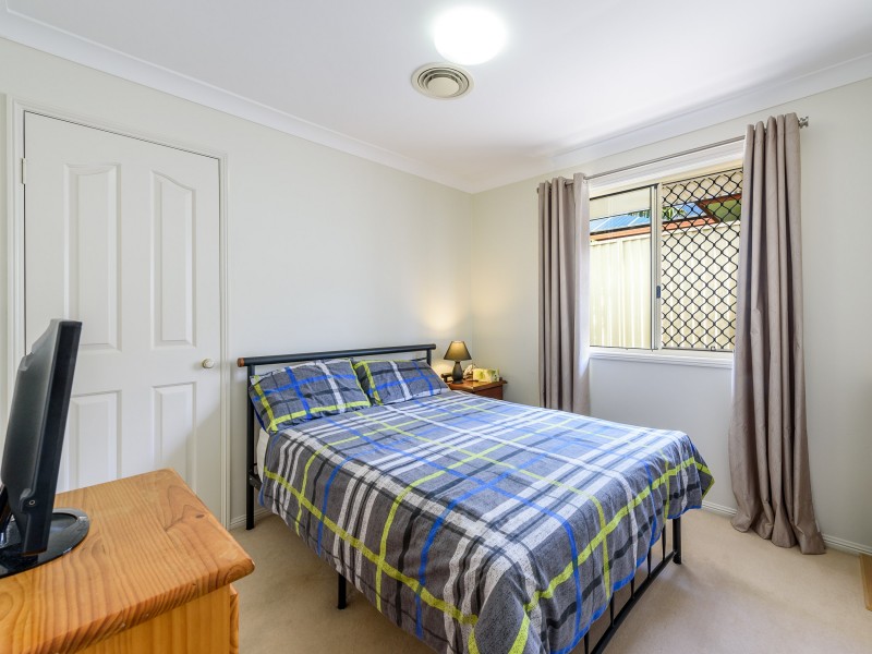 54 Inverness Way, Parkwood QLD 4214