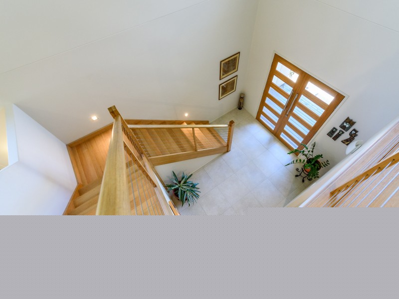 15 Nankeen Avenue, Paradise Point QLD 4216