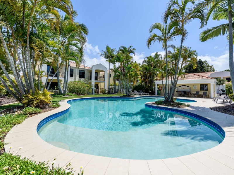 8862 Magnolia Drive East, Hope Island QLD 4212