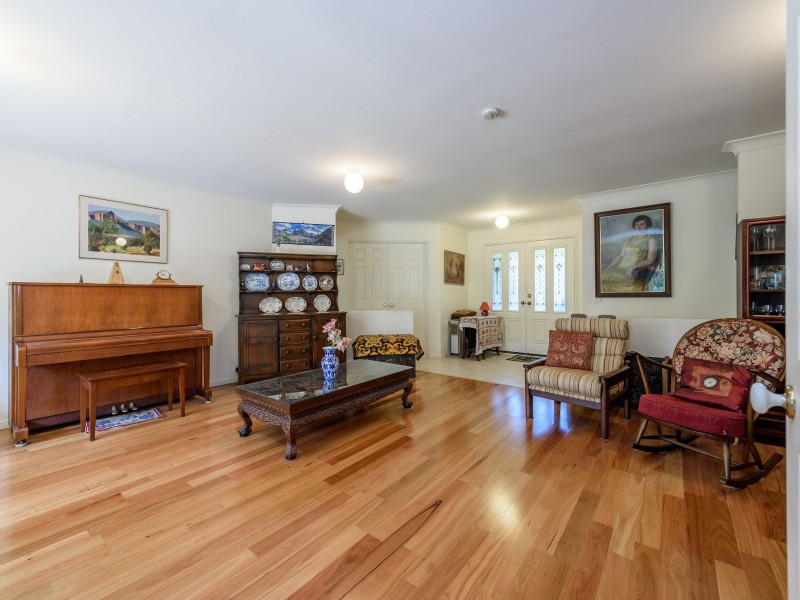 38 Arlene Park Terrace, Helensvale QLD 4212