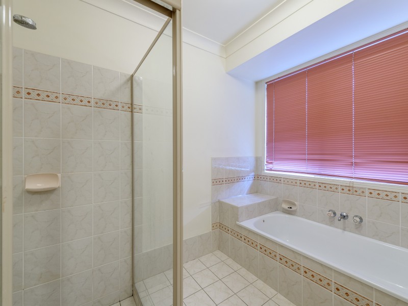 38 Arlene Park Terrace, Helensvale QLD 4212