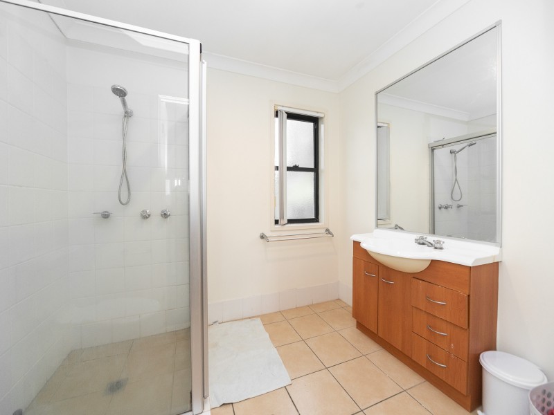 135/590 Pine Ridge Road, Coombabah QLD 4216