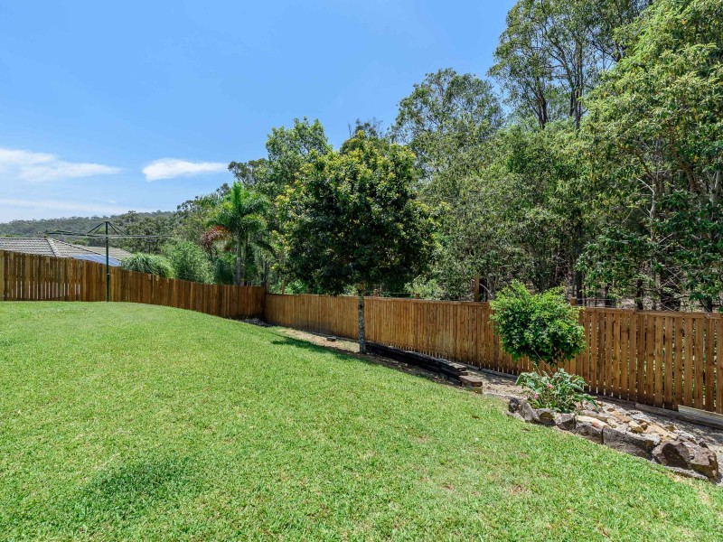 4 Jane Lane, Oxenford QLD 4210