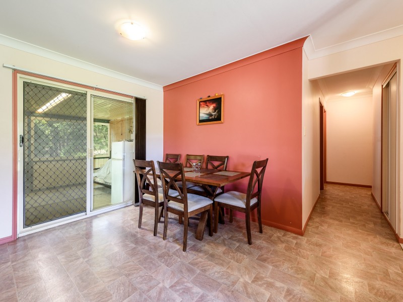 4 Jane Lane, Oxenford QLD 4210