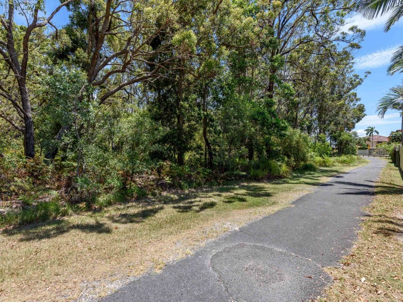 86 Jacaranda Avenue, Hollywell QLD 4216