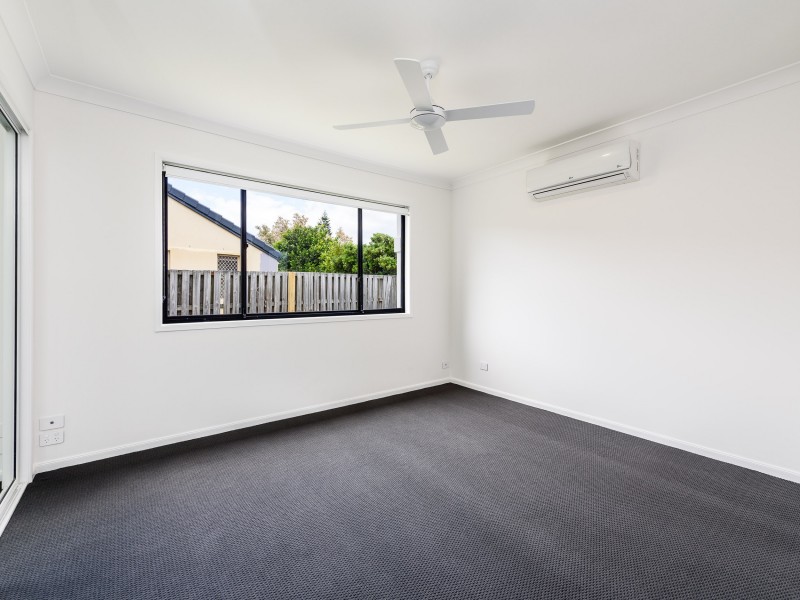 7 Laine Place, Coombabah QLD 4216