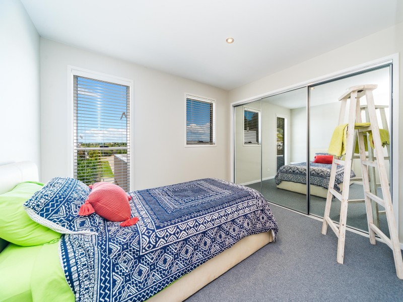 58/19 Santa Barbara Road, Hope Island QLD 4212