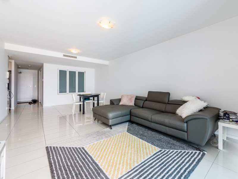 505/41 Harbour Town Drive, Biggera Waters QLD 4216