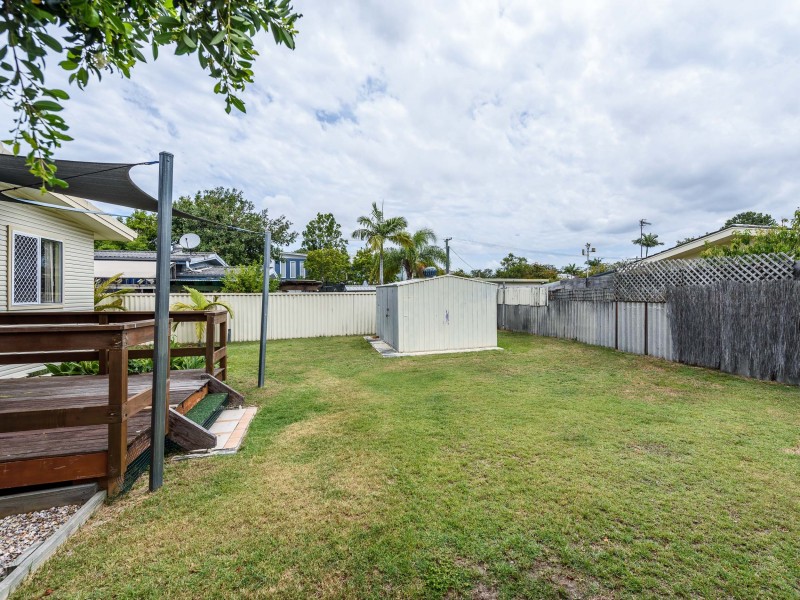 4 Matina Street, Biggera Waters QLD 4216